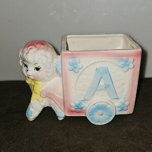 VINTAGE Nancy Pew Ceramic Lamb Planter Baby ABC Giftwares 60s  Decor Room RETRO